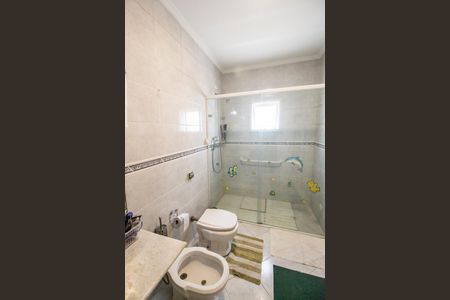 Casa de condomínio à venda com 300m², 4 quartos e 4 vagasBanheiro Social