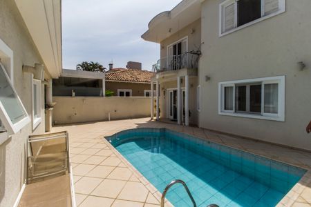 Casa de condomínio à venda com 300m², 4 quartos e 4 vagasPiscina