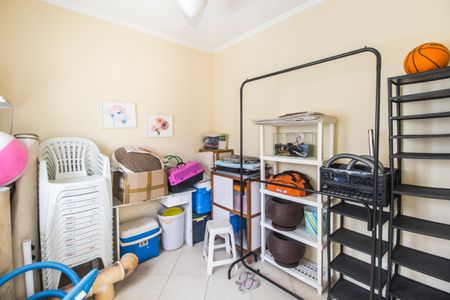 Casa de condomínio à venda com 300m², 4 quartos e 4 vagasQuarto de Serviço