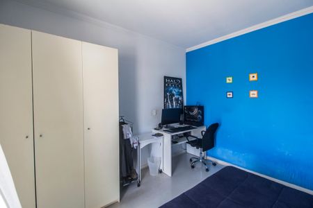 Casa de condomínio à venda com 300m², 4 quartos e 4 vagasQuarto 2