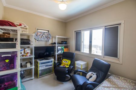 Casa de condomínio à venda com 300m², 4 quartos e 4 vagasQuarto 