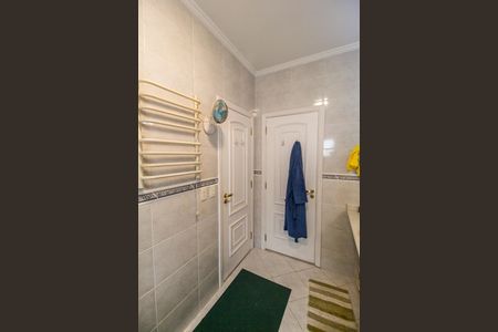 Casa de condomínio à venda com 300m², 4 quartos e 4 vagasBanheiro Social