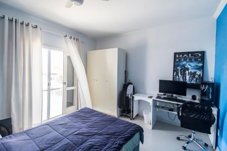 Casa de condomínio à venda com 300m², 4 quartos e 4 vagasQuarto 2