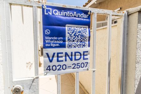 Casa de condomínio à venda com 300m², 4 quartos e 4 vagasPlaca