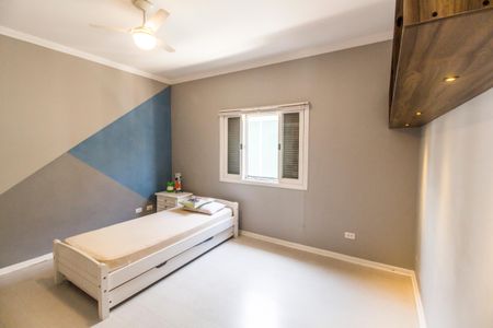 Casa de condomínio à venda com 300m², 4 quartos e 4 vagasSuíte 2