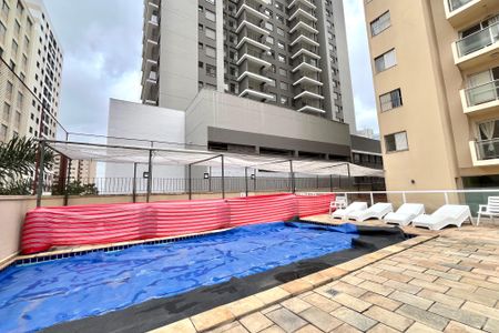 Apartamento à venda com 70m², 2 quartos e 1 vaga Apartamento à venda com 70m², 2 quartos e 1 vagaÁrea comum - Piscina