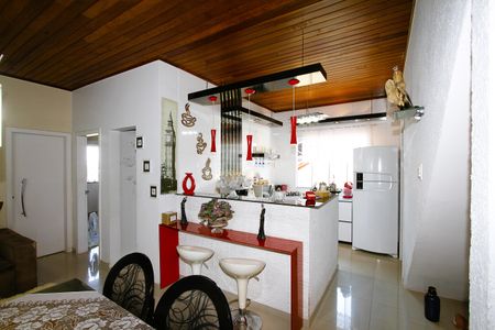 Casa à venda com 640m², 8 quartos e 2 vagasCozinha 2