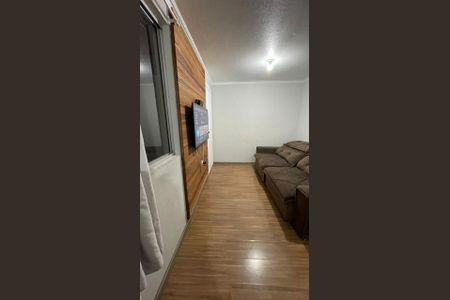 sala de apartamento para alugar com 2 quartos, 55m² em Sítio Cercado, Curitiba