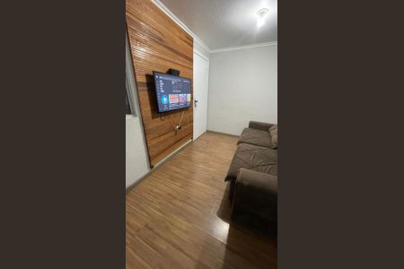 sala de apartamento para alugar com 2 quartos, 55m² em Sítio Cercado, Curitiba