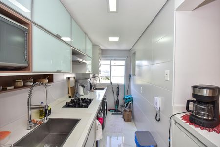 Apartamento à venda com 65m², 2 quartos e 1 vagaCozinha