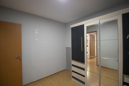 Quarto 2 de apartamento para alugar com 2 quartos, 45m² em Vila Lage, São Gonçalo