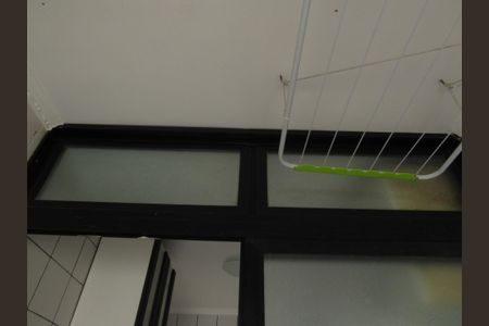 Apartamento à venda com 64m², 3 quartos e 1 vagaÁrea de Serviço