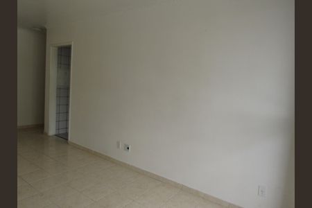 Sala de apartamento à venda com 3 quartos, 64m² em Jaguaribe, Osasco