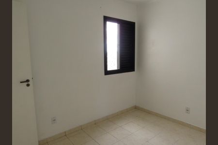 Apartamento à venda com 64m², 3 quartos e 1 vagaQuarto 2
