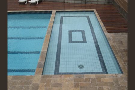 Apartamento à venda com 64m², 3 quartos e 1 vagaÁrea comum