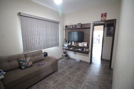 Casa para alugar com 2 quartos, 120m² em Bonsucesso, Belo Horizonte