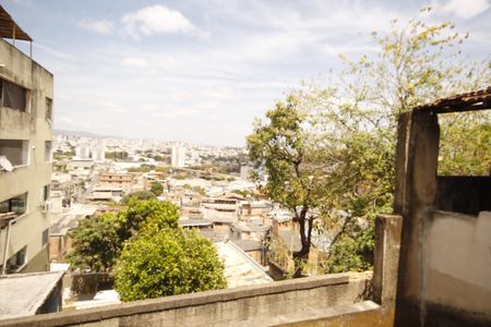 Casa à venda com 430m², 5 quartos e 5 vagasvista