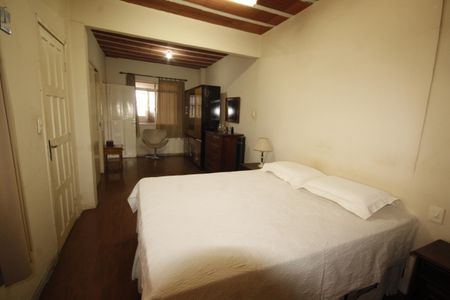 Casa à venda com 430m², 5 quartos e 5 vagasquarto 4