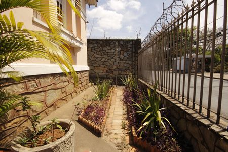 Casa à venda com 430m², 5 quartos e 5 vagasJardim