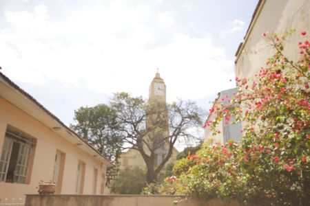 Casa à venda com 430m², 5 quartos e 5 vagasvista