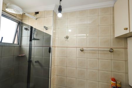 Apartamento à venda com 63m², 3 quartos e 2 vagas Apartamento à venda com 63m², 3 quartos e 2 vagasBanheiro da Suíte