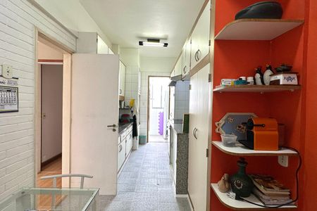 Apartamento à venda com 300m², 4 quartos e 1 vagaCozinha