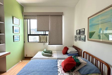 Apartamento à venda com 300m², 4 quartos e 1 vagaQuarto 2