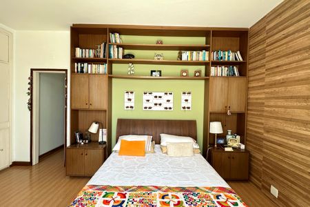 Apartamento à venda com 300m², 4 quartos e 1 vagaQuarto 4