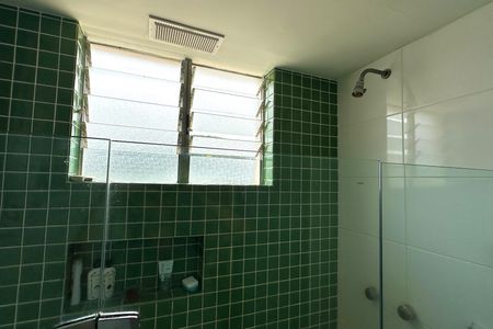 Apartamento à venda com 300m², 4 quartos e 1 vagaBanheiro do Quarto 4