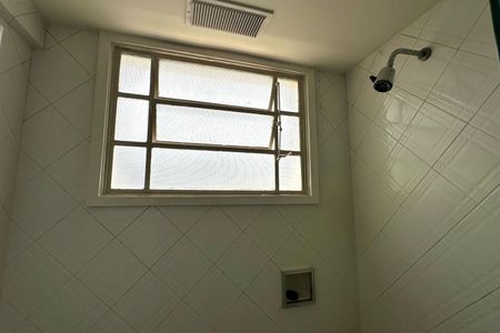 Apartamento à venda com 300m², 4 quartos e 1 vagaBanheiro