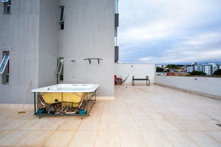 Apartamento à venda com 209m², 2 quartos e 2 vagasTerraço