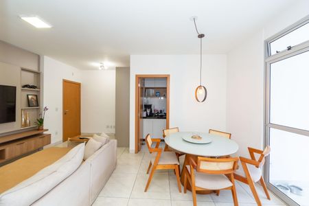 Sala de apartamento à venda com 2 quartos, 209m² em Palmeiras, Belo Horizonte