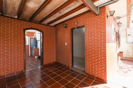 Casa à venda com 98m², 2 quartos e 2 vagas Casa à venda com 98m², 2 quartos e 2 vagasÁrea Externa