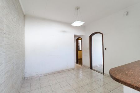 Casa à venda com 98m², 2 quartos e 2 vagas Casa à venda com 98m², 2 quartos e 2 vagasCopa