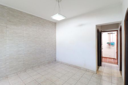 Casa à venda com 98m², 2 quartos e 2 vagas Casa à venda com 98m², 2 quartos e 2 vagasCopa