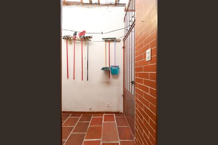 Casa à venda com 98m², 2 quartos e 2 vagas Casa à venda com 98m², 2 quartos e 2 vagasÁrea de Serviço