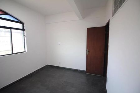 Quarto de apartamento para alugar com 2 quartos, 60m² em Califórnia, Belo Horizonte