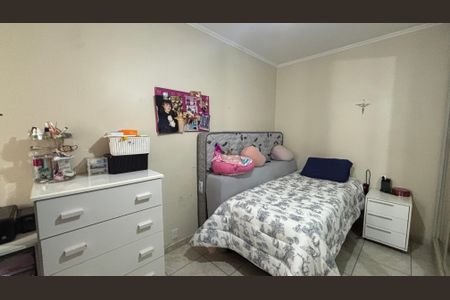 Casa à venda com 200m², 3 quartos e 2 vagas Casa à venda com 200m², 3 quartos e 2 vagasQuarto 1