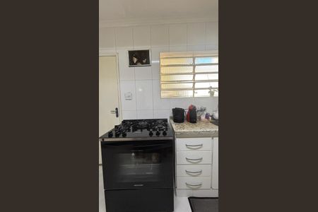 Casa à venda com 200m², 3 quartos e 2 vagas Casa à venda com 200m², 3 quartos e 2 vagasCozinha