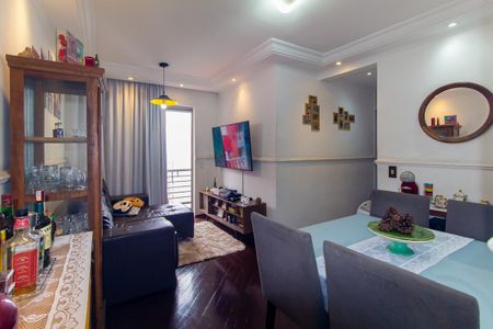 Sala de apartamento à venda com 2 quartos, 58m² em Vila Ivone, São Paulo