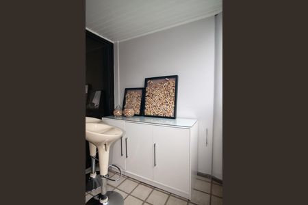 Apartamento à venda com 71m², 2 quartos e 2 vagasVaranda