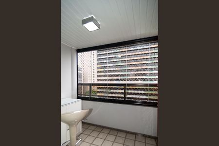 Apartamento à venda com 71m², 2 quartos e 2 vagasVaranda