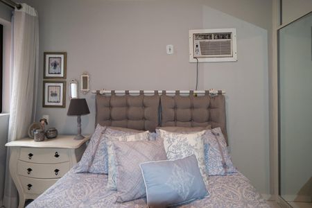 Apartamento à venda com 71m², 2 quartos e 2 vagasSuíte 2