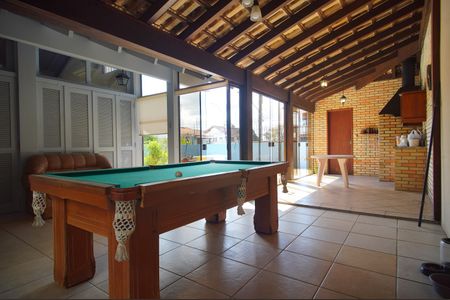 Casa à venda com 250m², 4 quartos e 3 vagasEspaço Gourmet