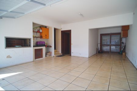 Casa à venda com 250m², 4 quartos e 3 vagasGaragem