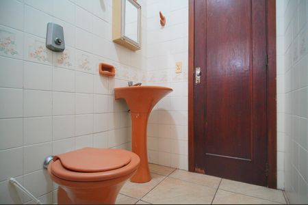 Casa à venda com 250m², 4 quartos e 3 vagasBanheiro 2