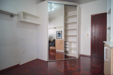 Casa à venda com 250m², 4 quartos e 3 vagasQuarto 1