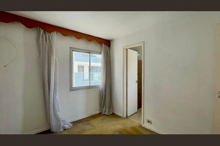 Apartamento à venda com 90m², 3 quartos e 1 vaga Apartamento à venda com 90m², 3 quartos e 1 vagaSuite