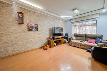 Casa à venda com 350m², 4 quartos e 2 vagas Casa à venda com 350m², 4 quartos e 2 vagasSala