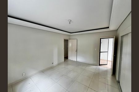 Casa à venda com 198m², 2 quartos e 4 vagas Casa à venda com 198m², 2 quartos e 4 vagasQuarto 2